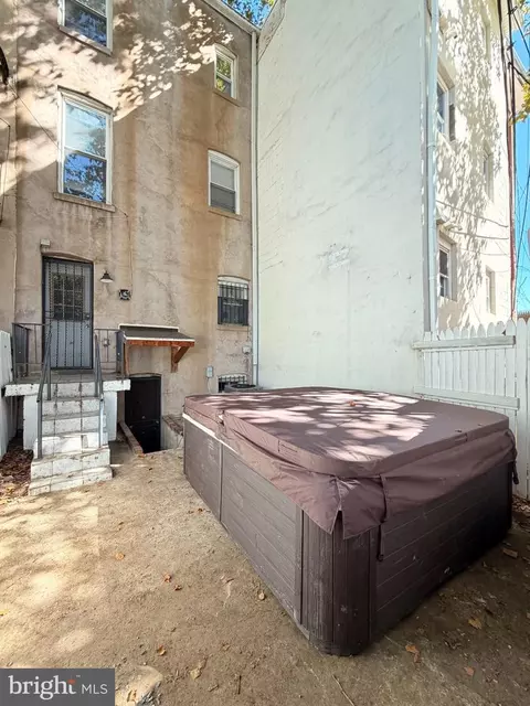 Exterior - 31 Florida Ave NE, Washington, DC 20002 photo 4 of 4