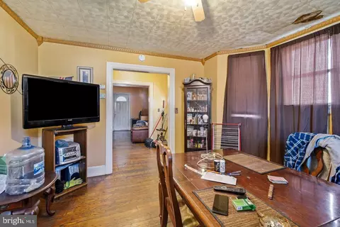Entry Way - 4936 E Capitol St NE, Washington, DC 20019 photo 4 of 8