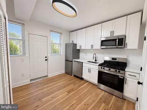 Kitchen - 1820 L St NE, Washington, DC 20002 photo 2 of 3