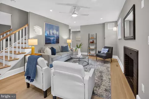 4244 Alton Pl NW, Washington, DC 20016