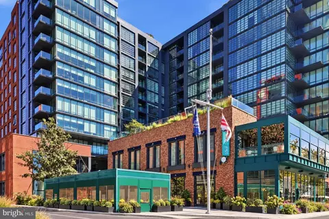 45 Sutton Sq SW #706, Washington, DC 20024