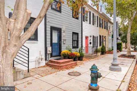 435 Ridge St NW, Washington, DC 20001