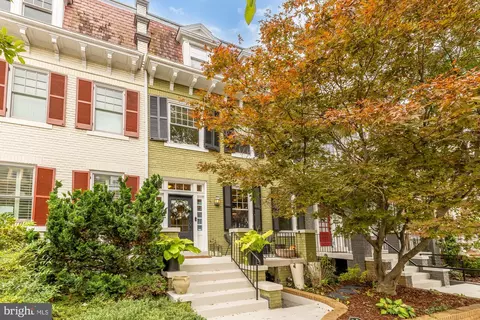 1654 Hobart St NW, Washington, DC 20009