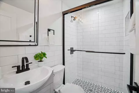 Bath - 1538 Levis St NE, Washington, DC 20002 photo 3 of 5