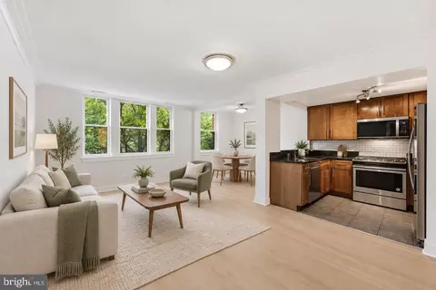 14 S Street St NE #302, Washington, DC 20002