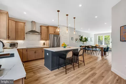406 Brookland Grove Dr NE, Washington, DC 20017
