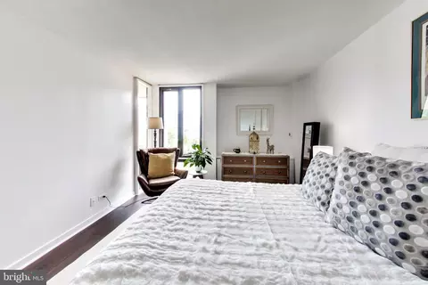 Bedroom - 1245 4th St SW #E400, Washington, DC 20024 photo 1 of 2