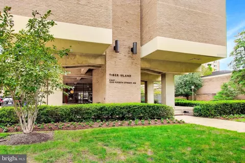 Exterior - 1245 4th St SW #E400, Washington, DC 20024 photo 4 of 5