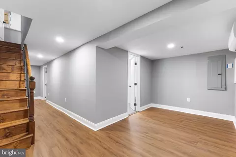 Entry Way - 914 5th St NE, Washington, DC 20002 photo 12 of 12