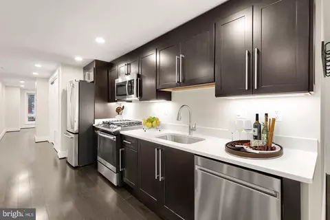 Kitchen - 1331 K St SE #102, Washington, DC 20003 photo 3 of 5