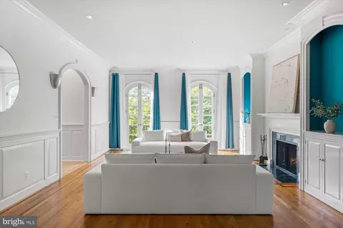 Living - 4811 W Street NW, Washington, DC 20007 photo 2 of 6