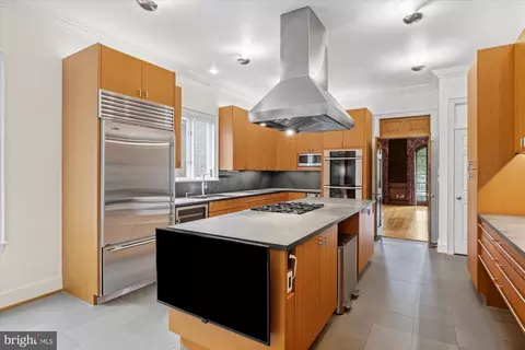 Kitchen - 4811 W Street NW, Washington, DC 20007 photo 4 of 4