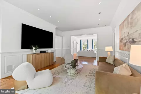 Living - 4811 W Street NW, Washington, DC 20007 photo 4 of 6