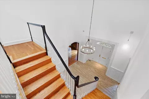 Entry Way - 4811 W Street NW, Washington, DC 20007 photo 8 of 8