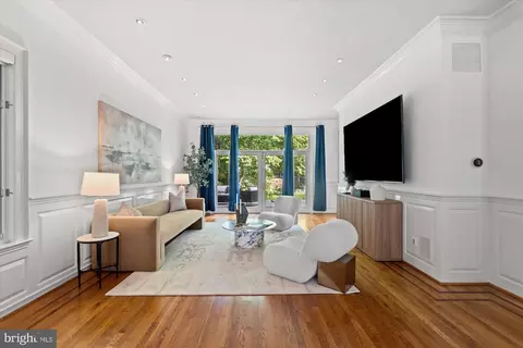 Living - 4811 W Street NW, Washington, DC 20007 photo 3 of 6