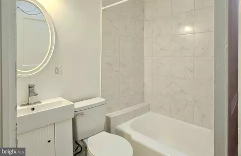 Bath - 1229 Savannah Pl SE, Washington, DC 20032 photo 2 of 4