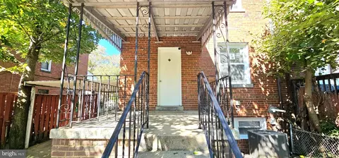 Exterior - 1229 Savannah Pl SE, Washington, DC 20032 photo 7 of 10