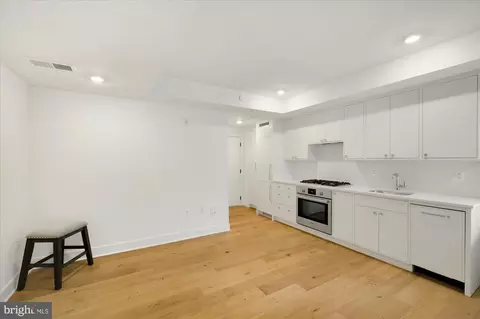 Other - 2869 28th St NW #003, Washington, DC 20008 photo 2 of 11