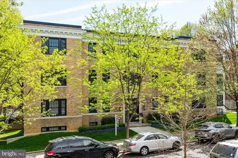 2869 28th St NW #003, Washington, DC 20008