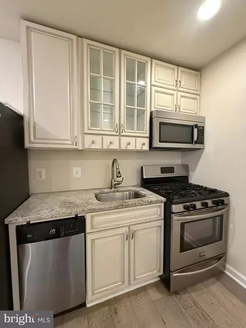 Kitchen - 1720 H St NE, Washington, DC 20002 photo 3 of 5