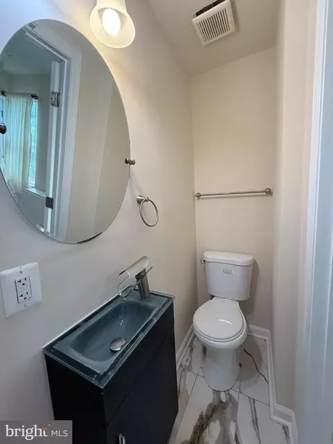 Bath - 1720 H St NE, Washington, DC 20002 photo 4 of 6