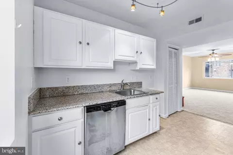 Kitchen - 4212 Benning Rd NE #6, Washington, DC 20019 photo 5 of 5