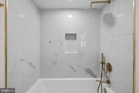 Bath - 220 V St NE, Washington, DC 20002 photo 5 of 5