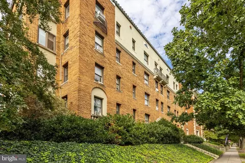 3600 Connecticut Ave NW #105, Washington, DC 20008