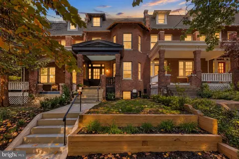 1735 Irving St NW, Washington, DC 20010
