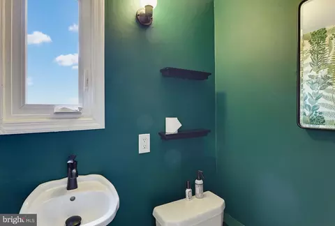 Bath - 311 16th St SE, Washington, DC 20003 photo 1 of 4