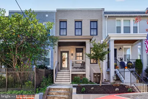 Exterior - 219 Douglas St NE, Washington, DC 20002 photo 2 of 8