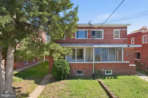 4809 8th St NE, Washington, DC 20017