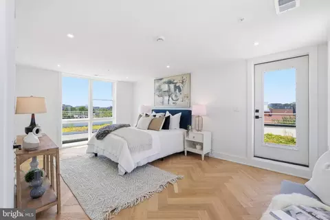 Bedroom - 1124 Florida Ave NE #507, Washington, DC 20002 photo 5 of 10