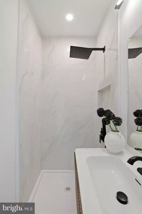 Bath - 1024 Spring Rd NW, Washington, DC 20010 photo 2 of 4