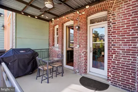 Exterior - 511 7th St NE, Washington, DC 20002 photo 2 of 5