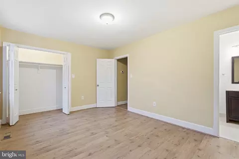 Bedroom - 3287 Sutton Pl NW #A, Washington, DC 20016 photo 4 of 6