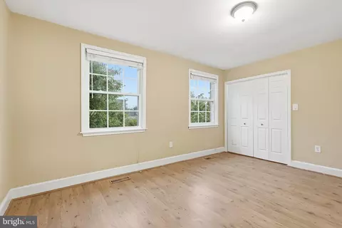 Bedroom - 3287 Sutton Pl NW #A, Washington, DC 20016 photo 5 of 6