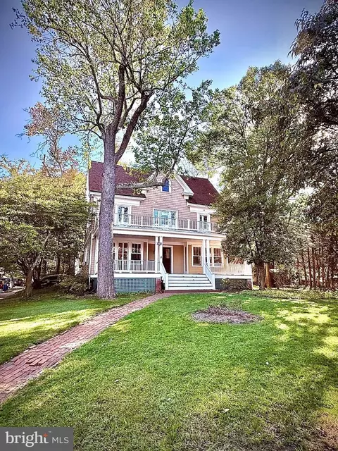 600 Cedar St NW, Washington, DC 20012