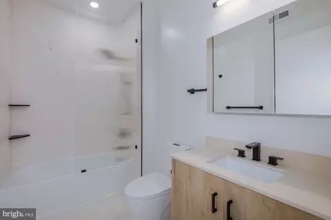 Other - 901 3rd St NE #103, Washington, DC 20002 photo 9 of 12