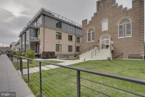 625 Park Rd NW #109, Washington, DC 20010