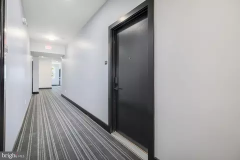 901 3rd St NE #302, Washington, DC 20002