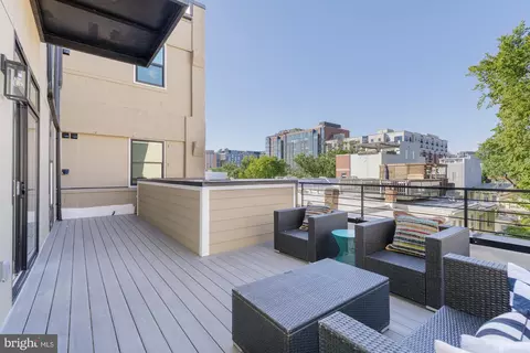Exterior - 901 3rd St NE #302, Washington, DC 20002 photo 2 of 2