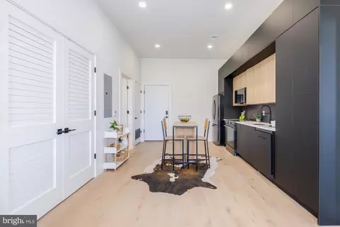 Entry Way - 901 3rd St NE #302, Washington, DC 20002 photo 3 of 3