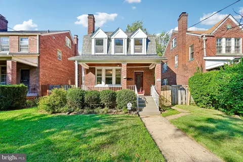 1325 Hamilton St NW, Washington, DC 20011
