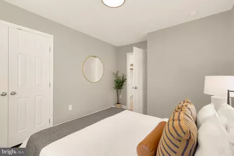Bedroom - 3544 Appleton St NW, Washington, DC 20008 photo 4 of 10