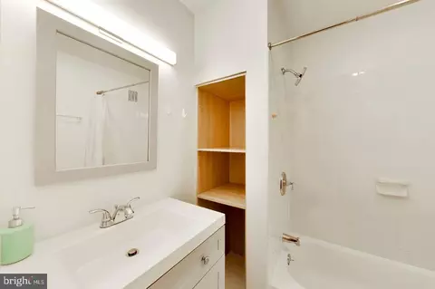 Bath - 2130 13th St NW, Washington, DC 20009 photo 4 of 4