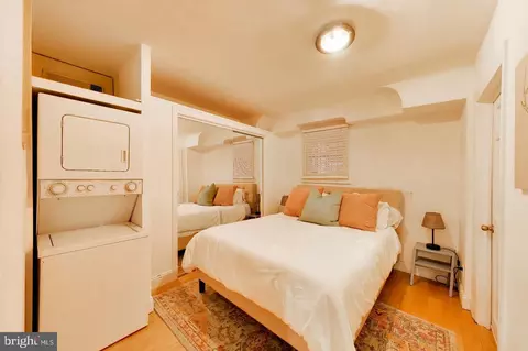 Bedroom - 2130 13th St NW, Washington, DC 20009 photo 4 of 4