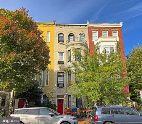 Exterior - 138 6th St NE, Washington, DC 20002 photo 2 of 4