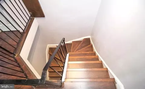 Entry Way - 138 6th St NE, Washington, DC 20002 photo 3 of 6