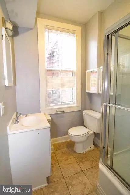 Bath - 138 6th St NE, Washington, DC 20002 photo 1 of 1